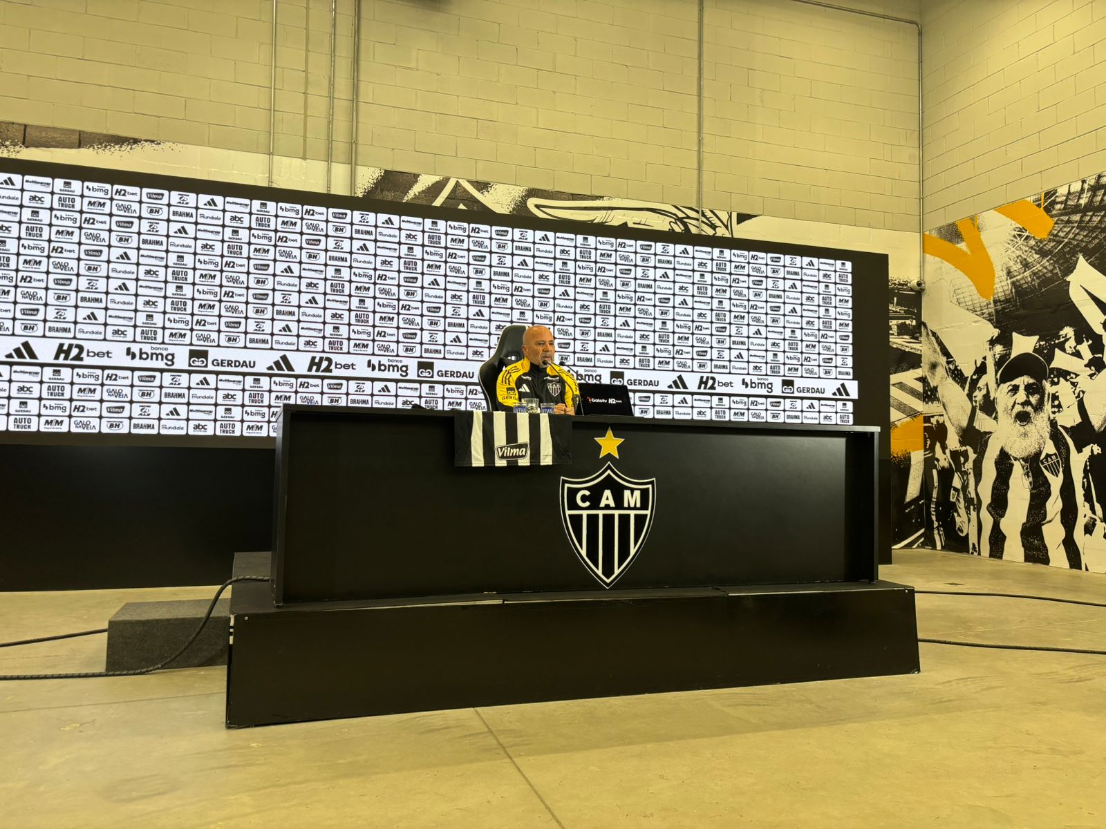 Sampaoli quer Atlético inteligente contra o Cruzeiro e faz alerta: “Se ficarmos loucos, pagaremos”
