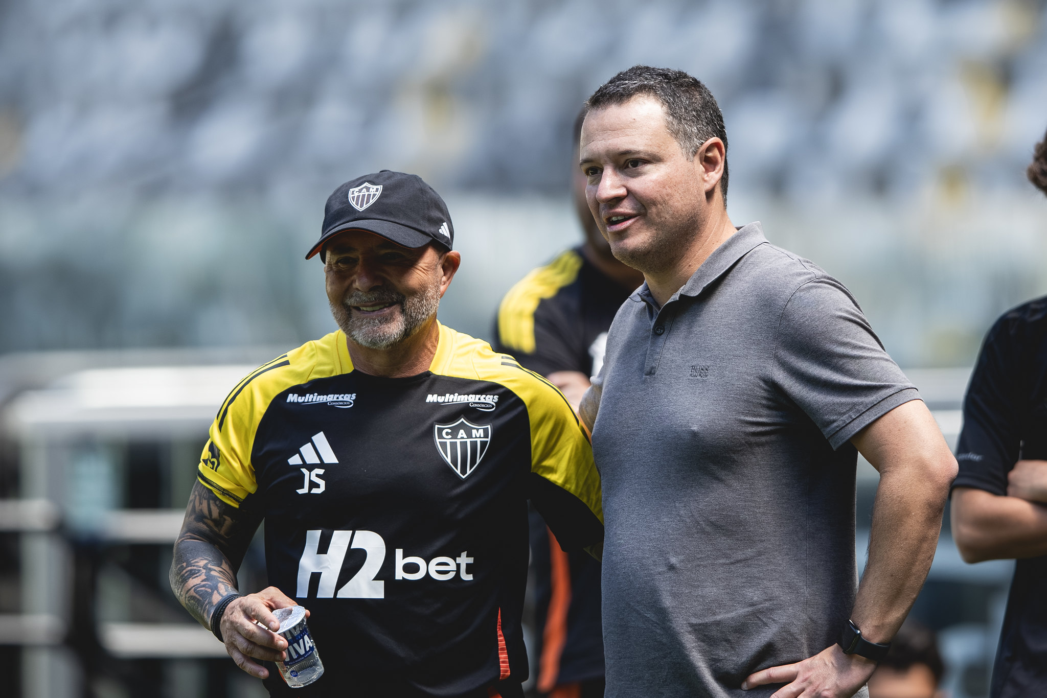 Com a presença de Rafael Menin, Sampaoli treina o Atlético pela primeira vez na Arena MRV