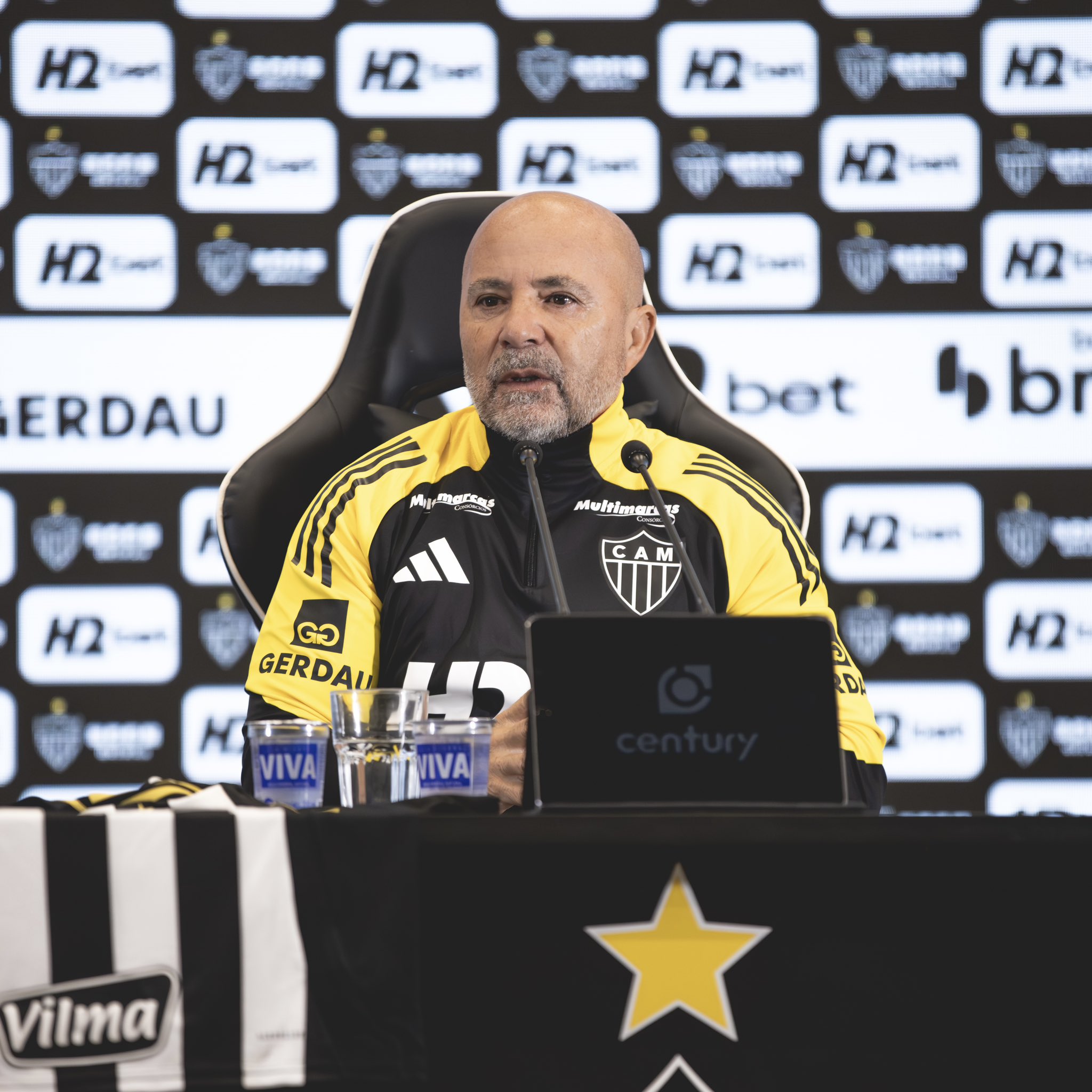 Sampaoli explica porque aceitou proposta do Atlético: “Tenho um grande carinho por este clube”