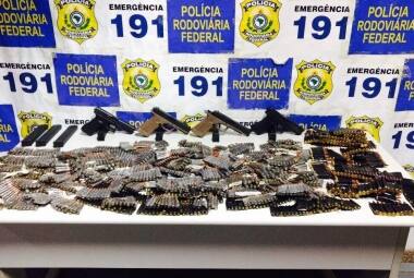 Armamento de uso restrito das forças armadas seguia de Uberlândia para o Rio de Janeiro