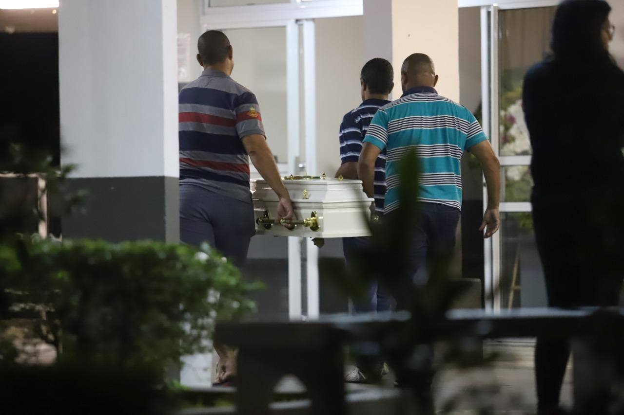 Velório da pequena Ieda foi marcado pela consternação
