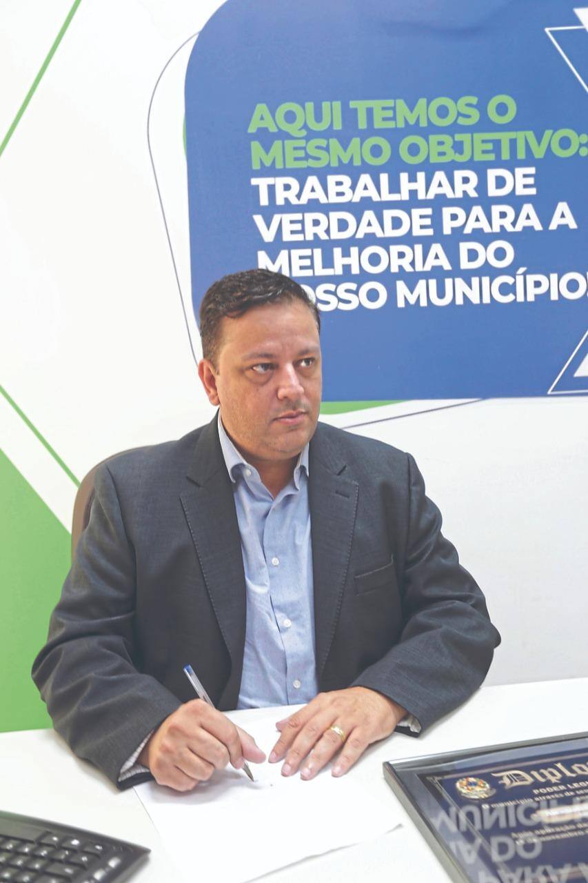Autor do projeto, Alexandre Xereu disse que proposta quer reduzir evasão e analfabetismo