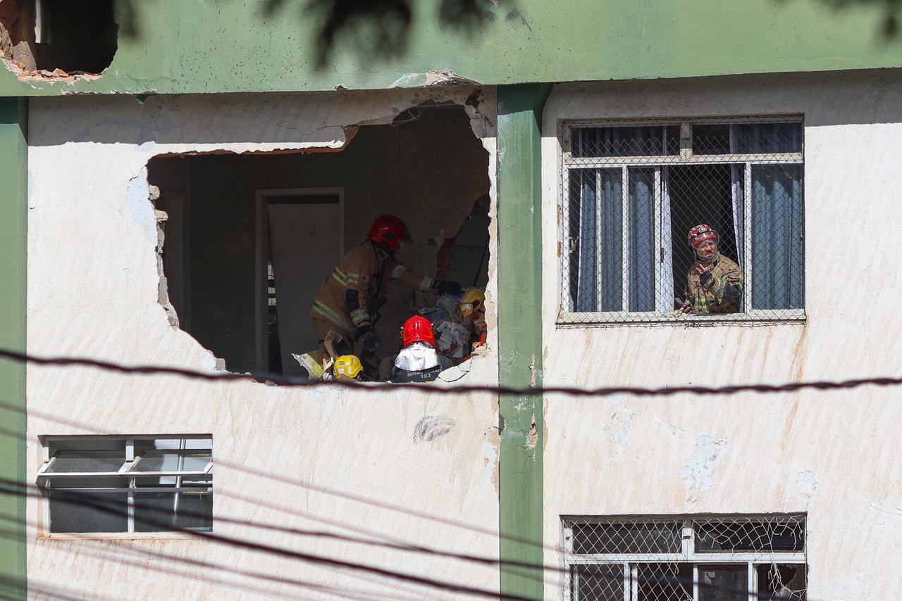 Veja o que se sabe sobre queda de avião que matou piloto e passageiro em BH