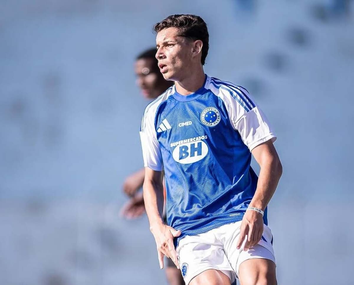 Cruzeiro Sub-20 vence fora e mantém 100% no Mineiro