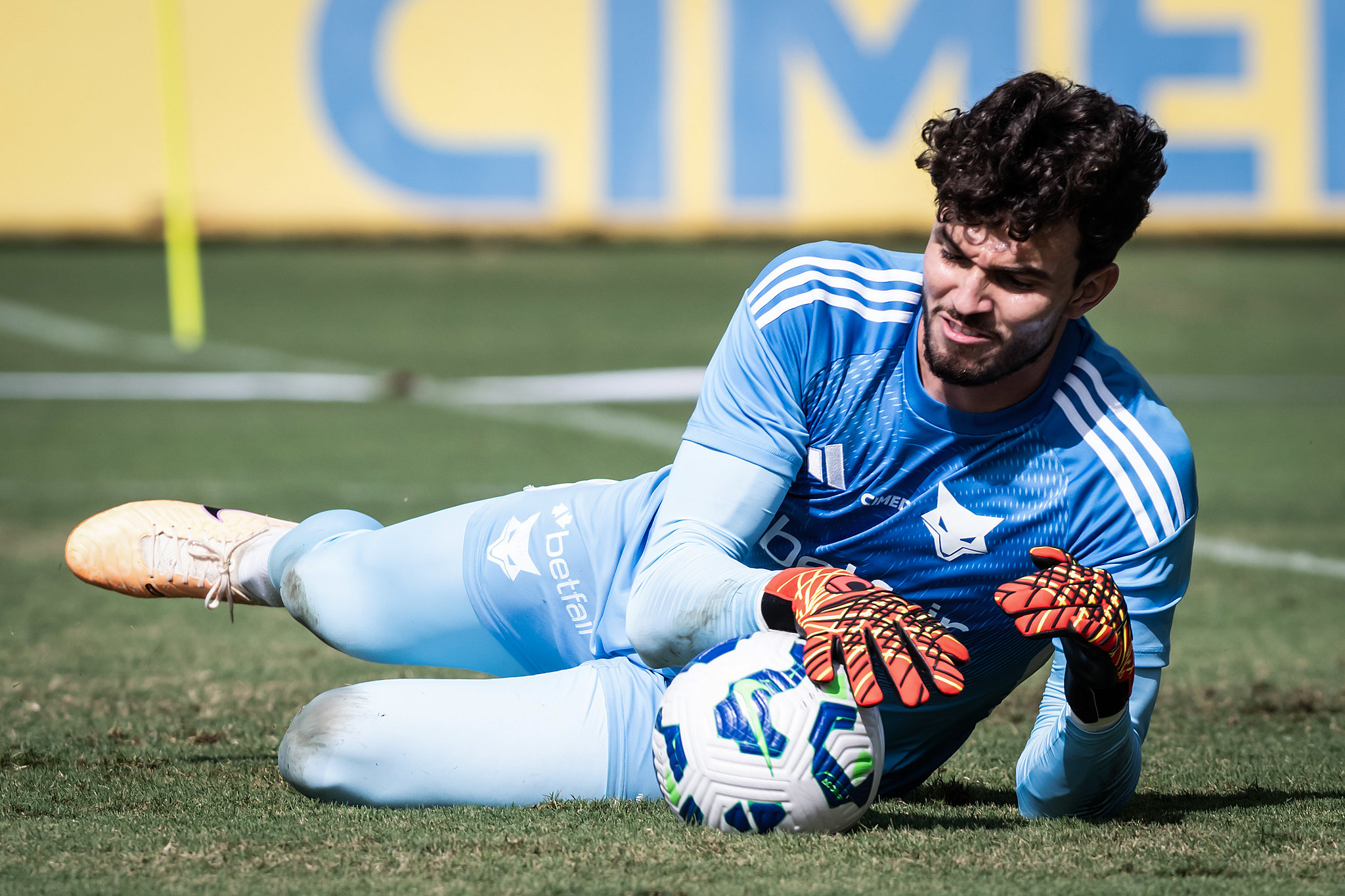 Reserva de Cássio, Otávio vive expectativa por chance em amistosos do Cruzeiro