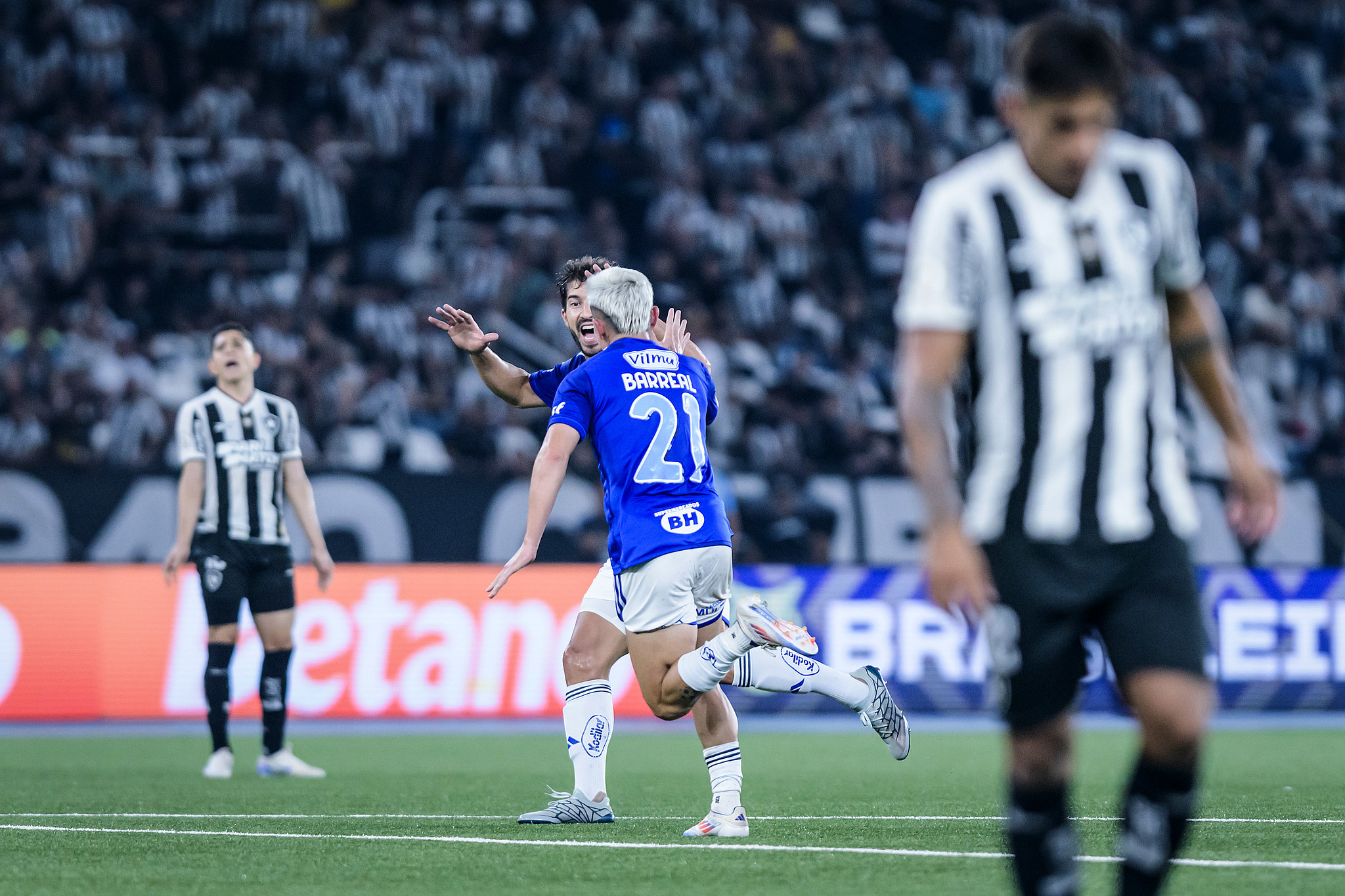Último Botafogo x Cruzeiro teve goleada no Rio sobre o então líder do Brasileirão