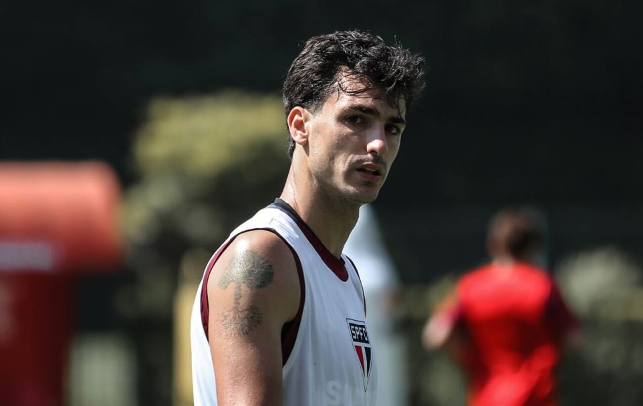 Cruzeiro reencontrará Dinenno no Mineirão; saiba situação do argentino no São Paulo