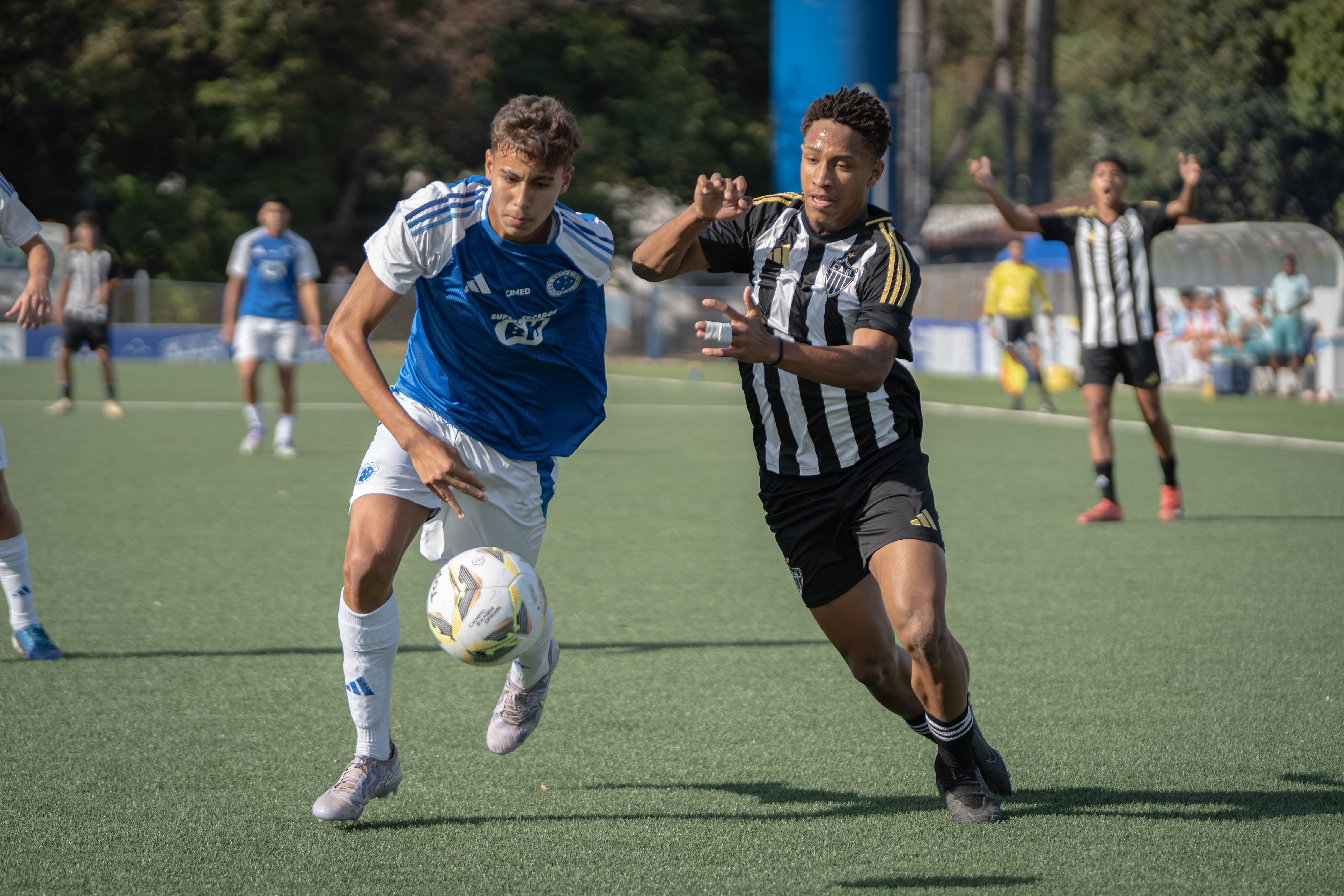 Raposa enfrenta Coimbra em busca da liderança no Mineiro Sub-15