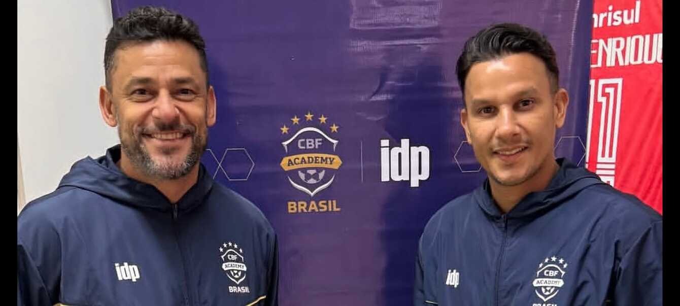 Dupla campeã pelo Cruzeiro se reencontra em curso de formação de treinadores