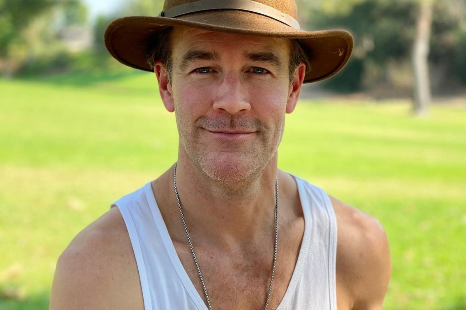 James Van der Beck reveals symptoms of ignoring colon and rectal cancer