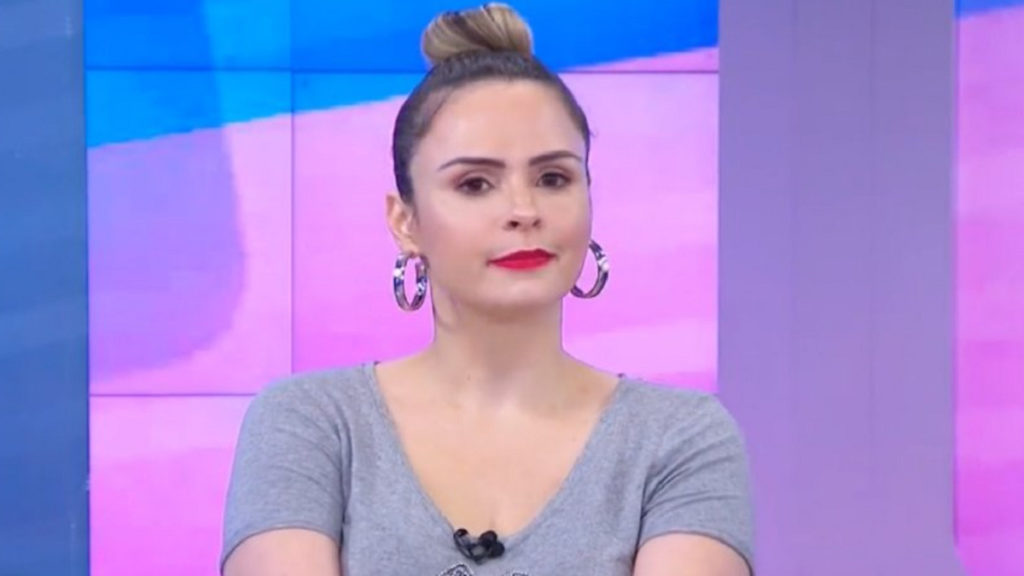 Ana Paula Renault dá detalhes de conflito com a Band sobre Melhor da Tarde: 'Sou jornalista'