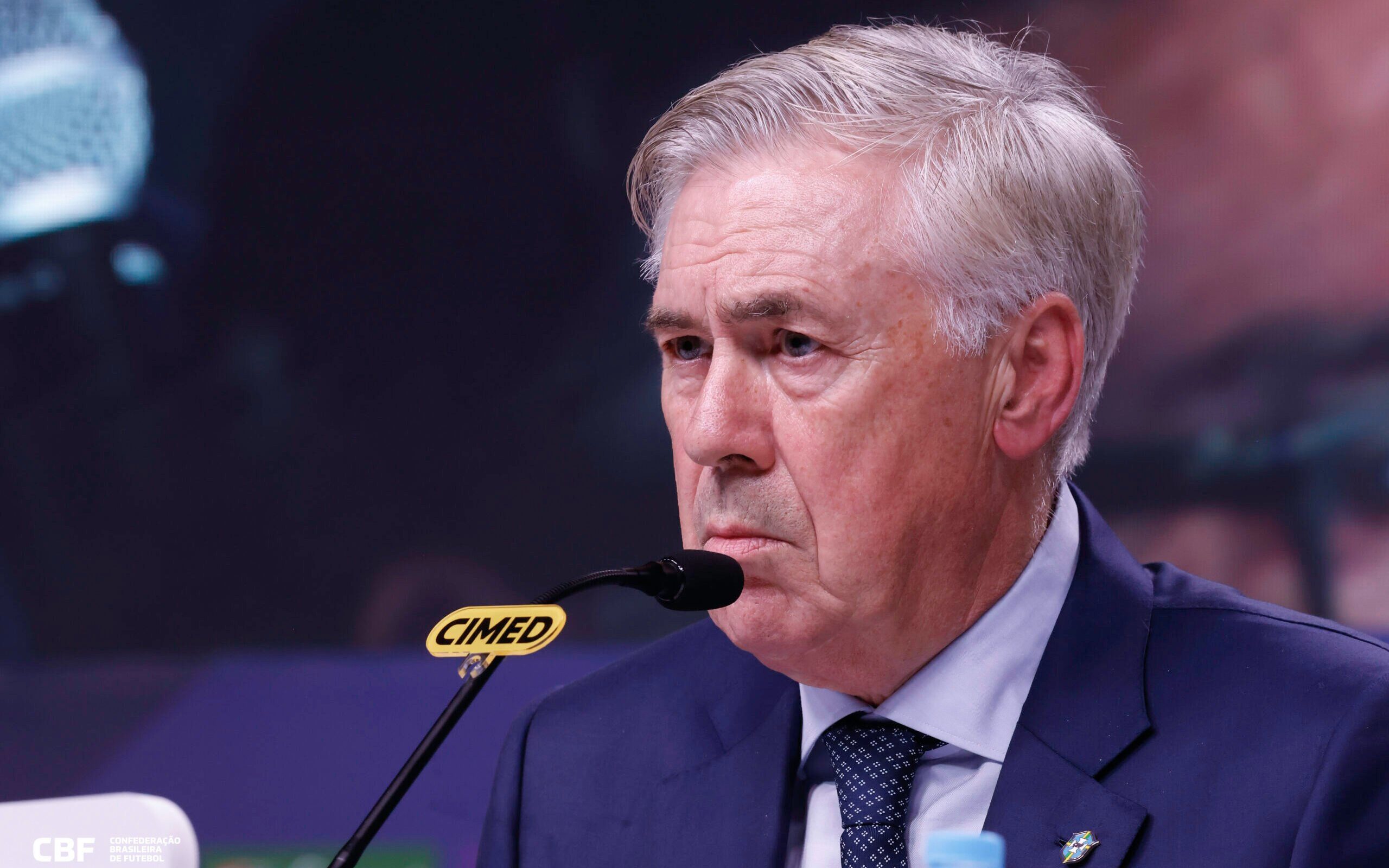 Carlo Ancelotti convoca lateral-direito revelado pelo Cruzeiro para substituir Vanderson