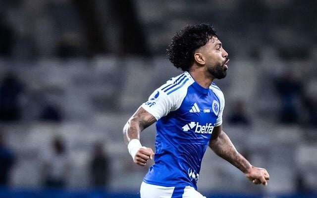 Após ser absolvido da acusação de doping, Gabigol, do Cruzeiro, desabafa: 'ferida fica'