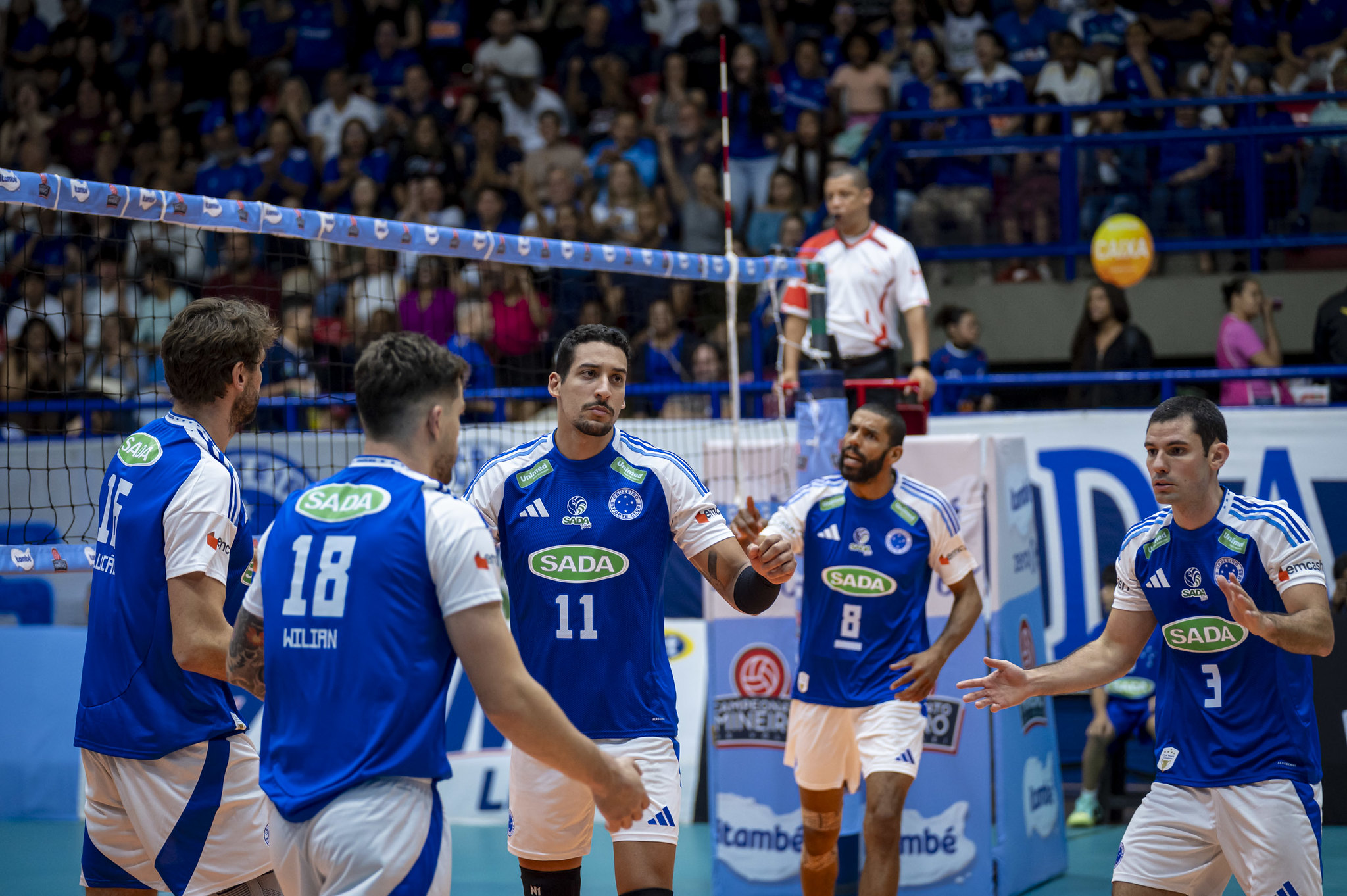 Sada Cruzeiro vence Azulim Monte Carmelo na estreia do Campeonato Mineiro de Vôlei