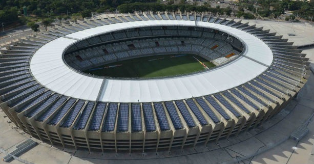Com presença de jogadores, Cruzeiro inaugura loja oficial no Mineirão