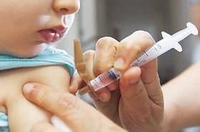 Alerta: cobertura vacinal da meningite está em queda e chegou a 68,4% em BH