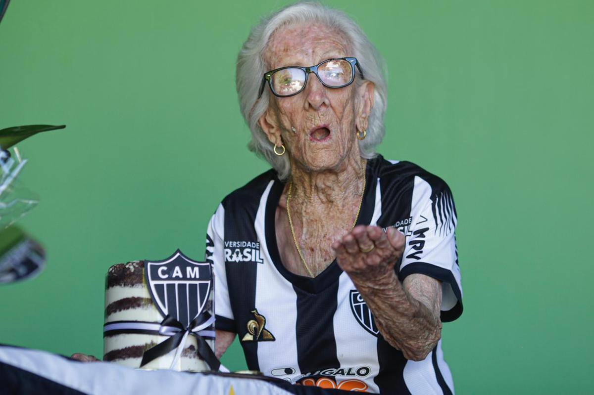 Morre vovó do Galo, torcedora ilustre do Atlético, aos 101 anos