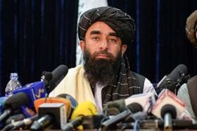 Talibãs dizem que negociações com o Ocidente mudarão 'atmosfera bélica'