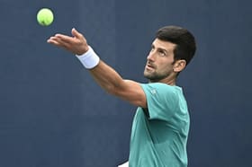Novak Djokovic deixa Austrália e se diz 'decepcionado' após decisão judicial