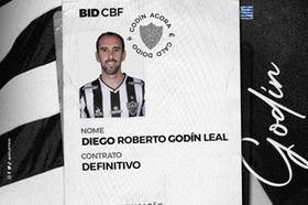 Diego Godín tem nome publicado no BID, mas desfalca o Galo por causa da seleção