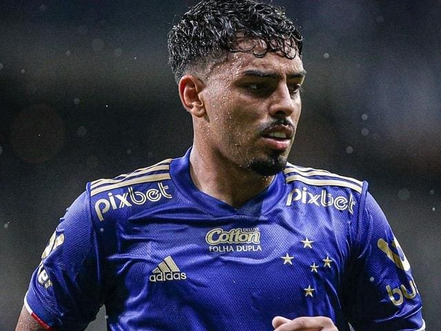 Bidu x Rafael Santos: quem deve ser titular no setor defensivo do Cruzeiro?