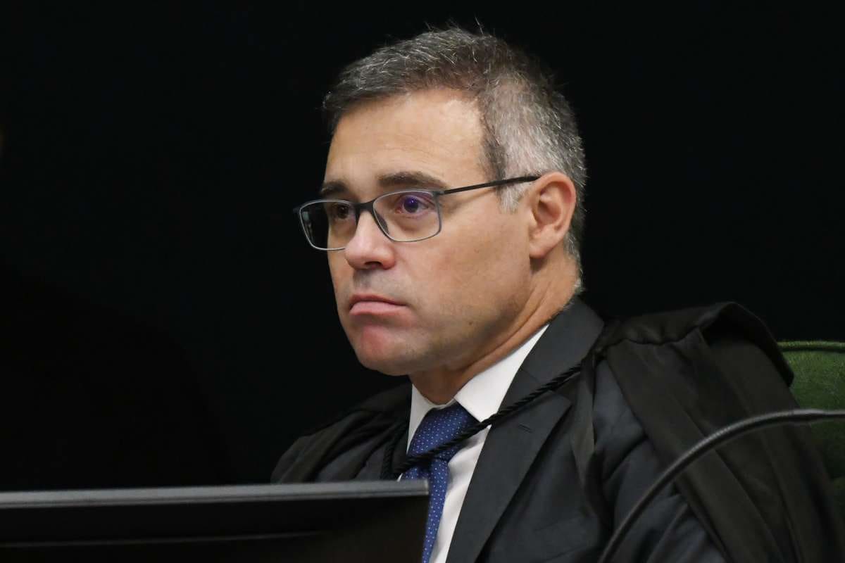 Deputados bolsonaristas criticam André Mendonça: 'terrivelmente  decepcionante' | O TEMPO