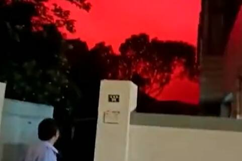 Vídeo: Céu vermelho assusta moradores de cidade na China