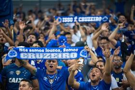 Cruzeiro: Em 4 horas, torcida compra quase 6 mil ingressos para jogo com Sampaio