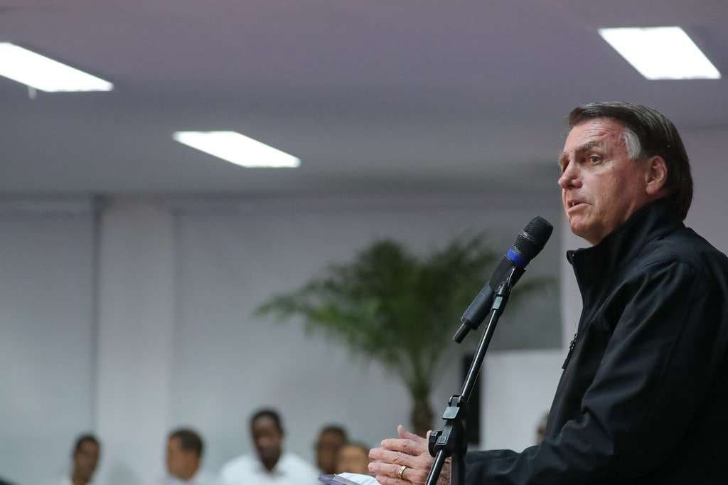 'Sentimentos aos familiares', diz Bolsonaro sobre assassinatos de Dom e Bruno