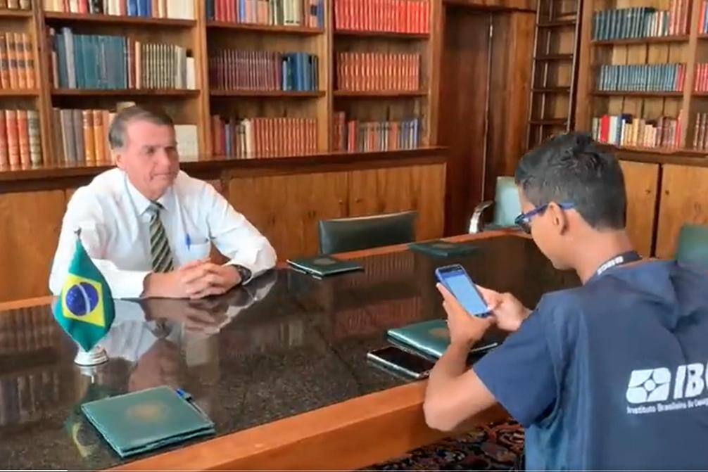 Bolsonaro é o primeiro entrevistado pelo Censo 2022 | O TEMPO