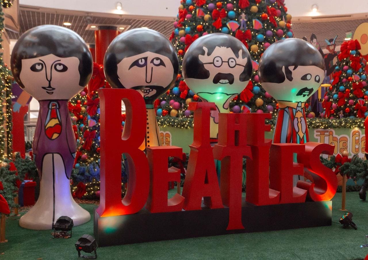 Minas Shopping inaugura decoração de Natal com temática dos Beatles neste  sábado | O TEMPO