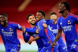 Com gol de Jeffinho, Lyon vence Monaco sai da lanterna do Francês