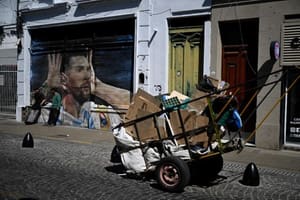 Argentina atinge 57% de pobres, maior número em 20 anos